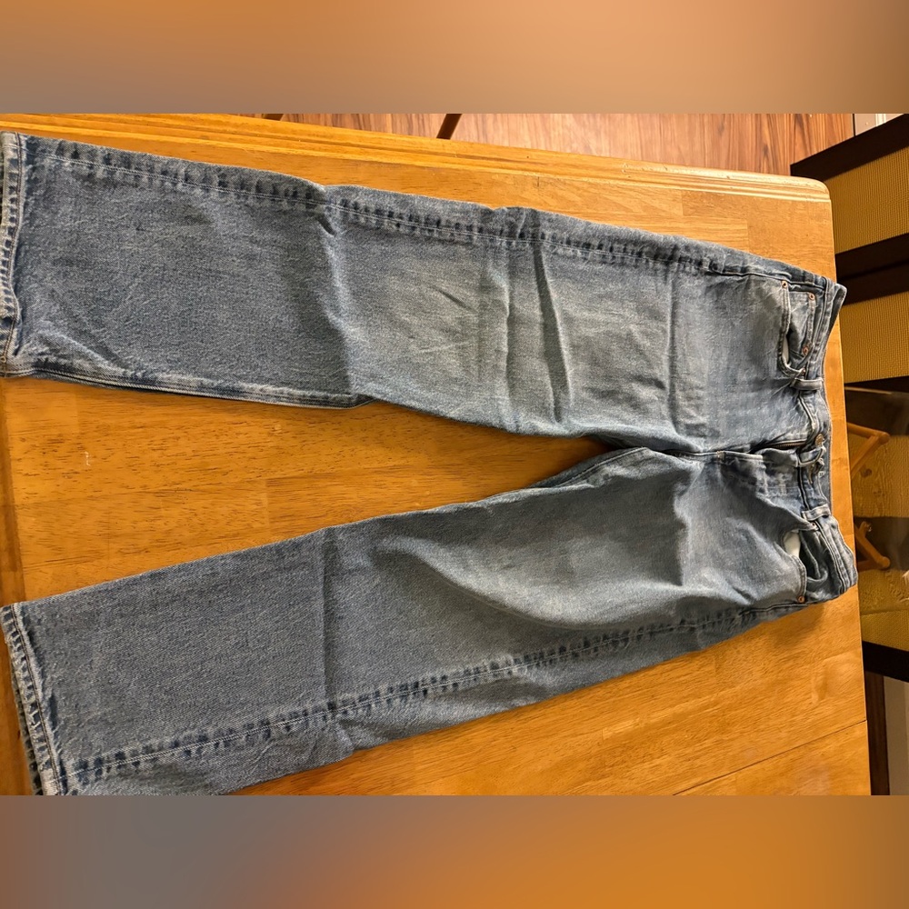 Women’s Straight Ankle Jeans